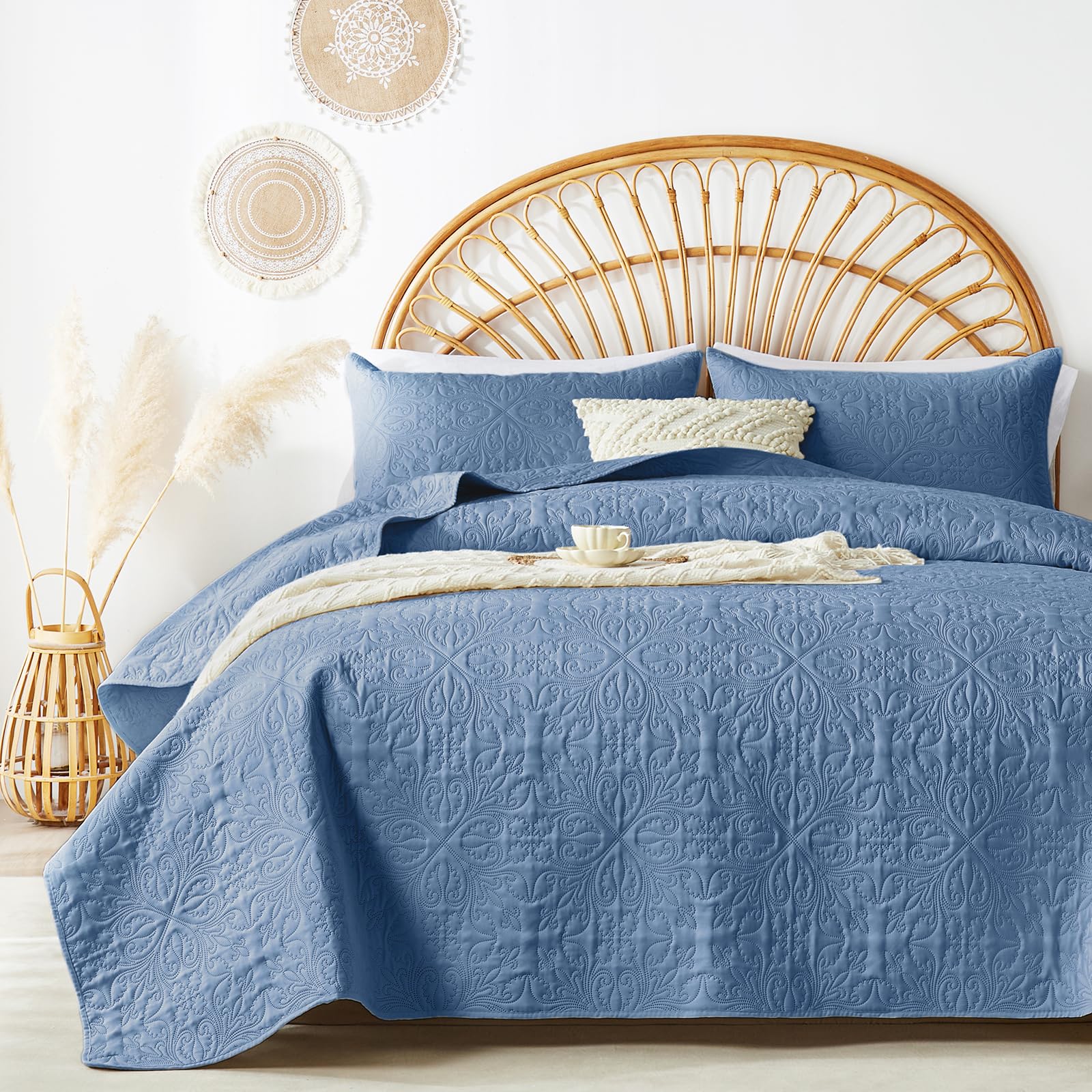 Akkialla King/Cal King Quilt Bedding Set For All Seasons,Lightweight Bluish Grey Bedspreads King Size,Modern Style Microfiber So